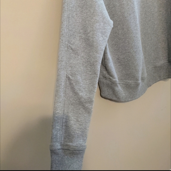 Nike Run the Earth Sweatshirt - Picture 4 of 6